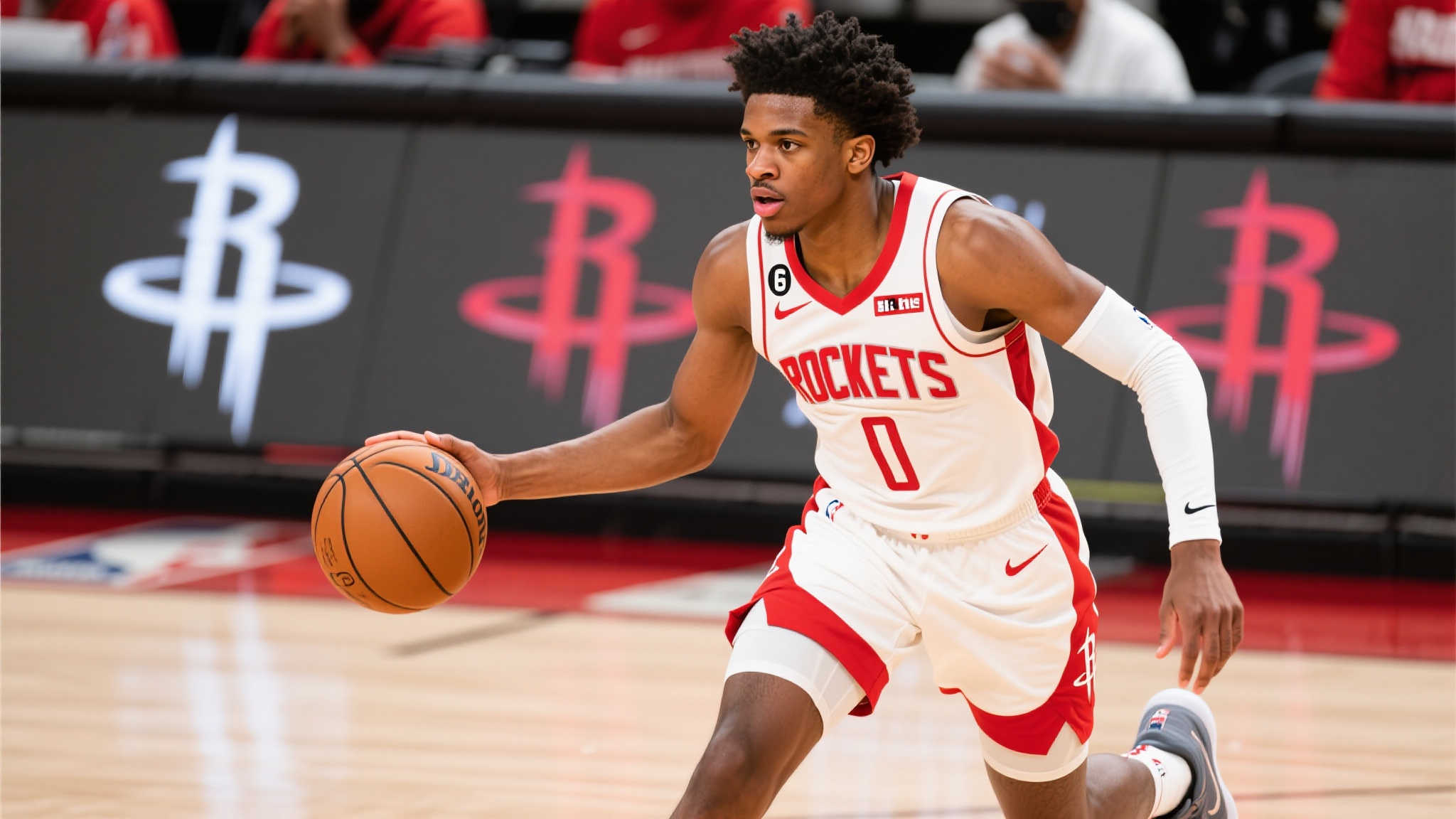 Stein:火箭仍专注于围绕年轻核心,仅考虑送走格林一人 Stein:火箭仍专注于围绕年轻核心,仅考虑送走格林一人